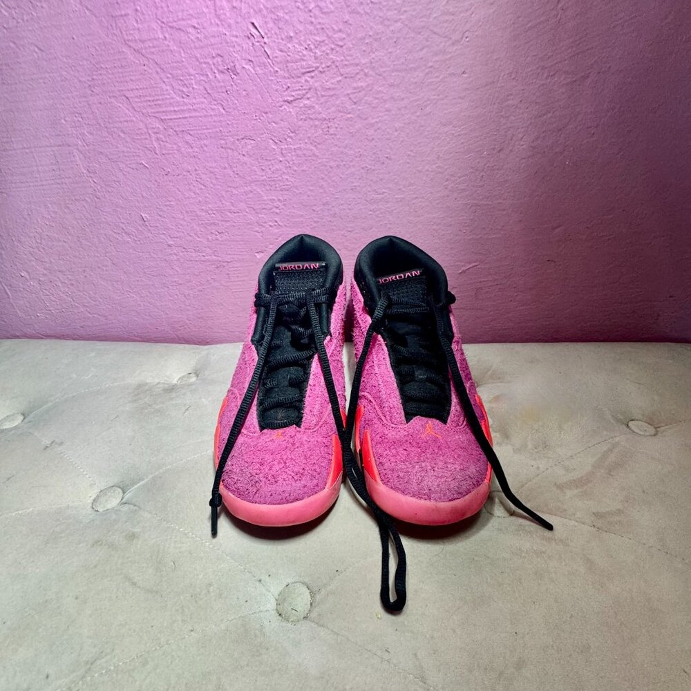Hot pink Jordan 14s